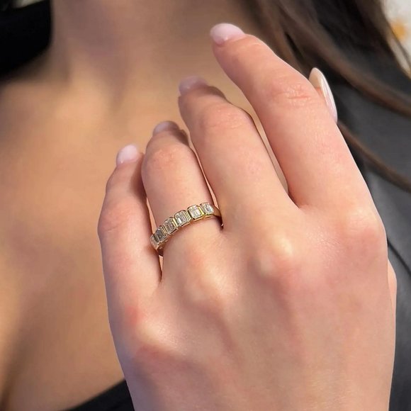 Rachel Koen 1.04Cttw Emerald Cut Bezel Diamond Ring 18K Yellow Gold Size 6.5 - Picture 2 of 6